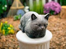 Cat Garden Statue Outdoor Sculpture