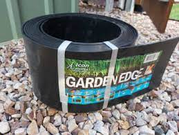 Garden Edging 150mm High Black Plastic