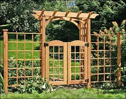 Red Cedar Canterbury Arbor W Gate 2 Wings