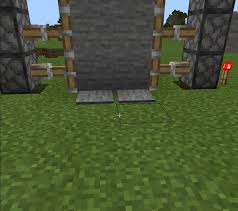 How To Make A Secret Door In Minecraft