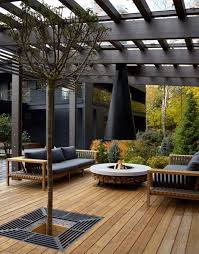 Covered Outdoor Seating Area Ideas