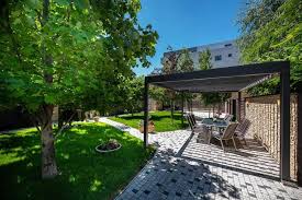 Freestanding Pergolas For An All Round