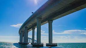 the hong kong macau bridge the project