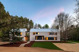 Scandinavian Barnhouse Polycor Inc