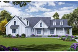 Modern Farmhouse 5 Bedrms 4 5 Baths