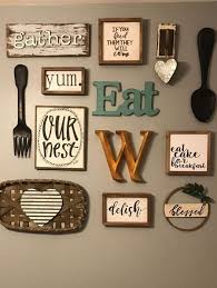 27 Cozy Rustic Kitchen Wall Decor Ideas