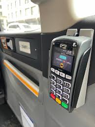 How To Use Black Cabs In London