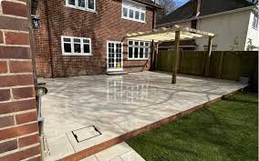 Creation Raised Patio Elaborate Par In