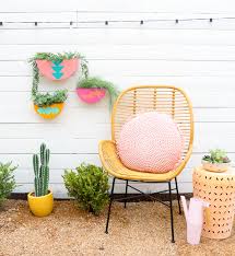 Diy Colorful Outdoor Wall Planters A