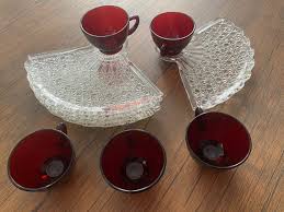 Glass Serving Trays And Cups