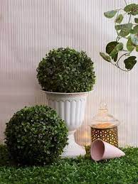 Green Bal Fourwalls Artificial Topiary
