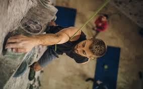 Bouldering How To Rock Climb Without