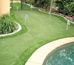 Buyer S Guide Putting Green Turf