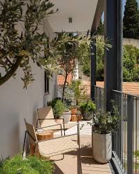 Wonderful Small Apartment Balcony Ideas