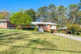 Houses For In 30329 Homes Com