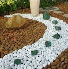 White Round Garden Pebbles Stone For