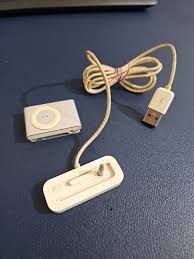 ipod shuffle charging dock mobile