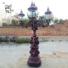 China Lamp Post