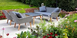The Best Outdoor Living Space Ideas For