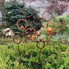Rusty Garden Metal Yard Art