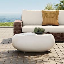 Pebble Outdoor 36 In Oval Coffee Table Gray Concrete West Elm