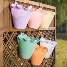 Hanging Plastic Planter Pot Wall Pots