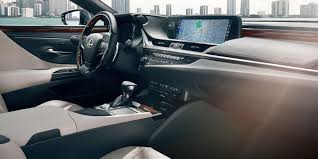 2021 Lexus Es Interior Features