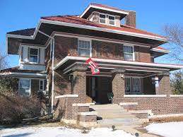 1912 American Foursquare In Liberty