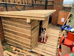 40 Free Diy Pallet Dog House Plans And