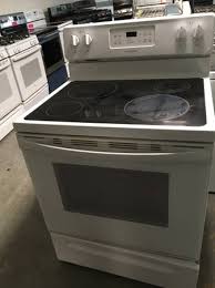 Frigidaire White Electric Glass Top
