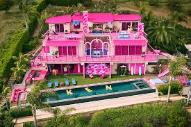 How To Stay In The Malibu Barbie Dreamhouse