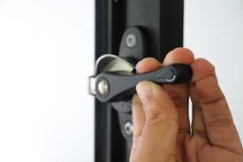 Expert Tips To Open A Stuck Window In