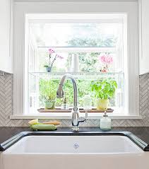 Garden Window Decorating Ideas To