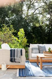 Using Matching Furniture Outdoors