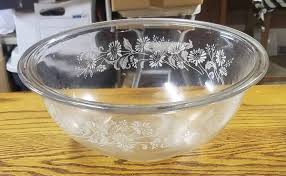 Set Of 3 Vintage Pyrex Clear Colonial