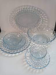 Blue Bubble Glass Dinnerware Shelf