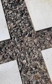 How To Use Mulch Glue To Keep Gravel In
