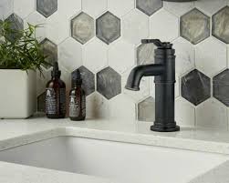 5 Bathroom Backsplash Tile Designs