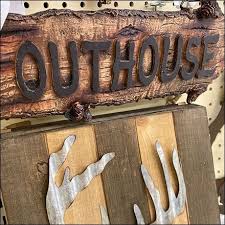 Outhouse Directional Arrow Frame Holder