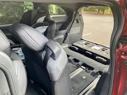 2021 Toyota Sienna First Drive 36 Mpg