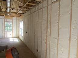 White Spray Foam Wall Insulation At