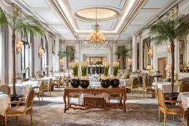 Review Four Seasons Hotel George V Paris