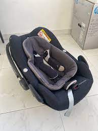 Maxi Cosi Infanf Car Seat With Rain