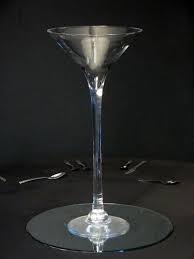 Martini Glass Table Centre Eph