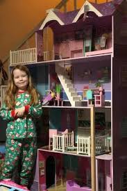 Mum Orders Daughter A Doll S House But