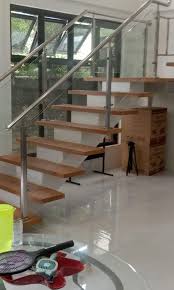 Stainless Stair Railings With Tempered