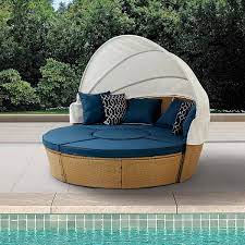 Brown Wicker Round Outdoor Day Bed