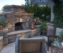 Outdoor Fireplace Features