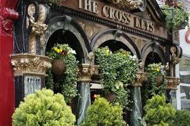 The Tiny But Beautiful London Pub That