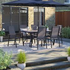Outdoor Dining Set With Umbrella
